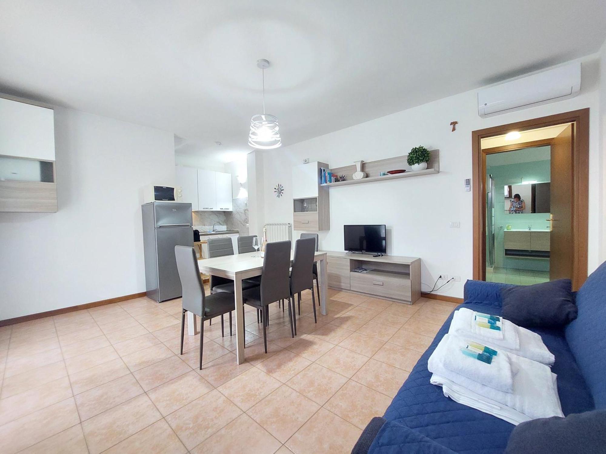 Bell'italia Peschiera Apartment *